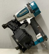 air roof nailer